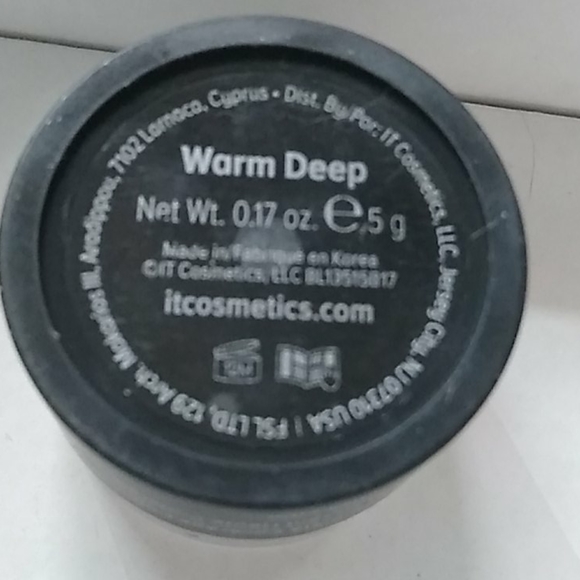 It cosmetics bye bye under eye concealing pot - Picture 3 of 3